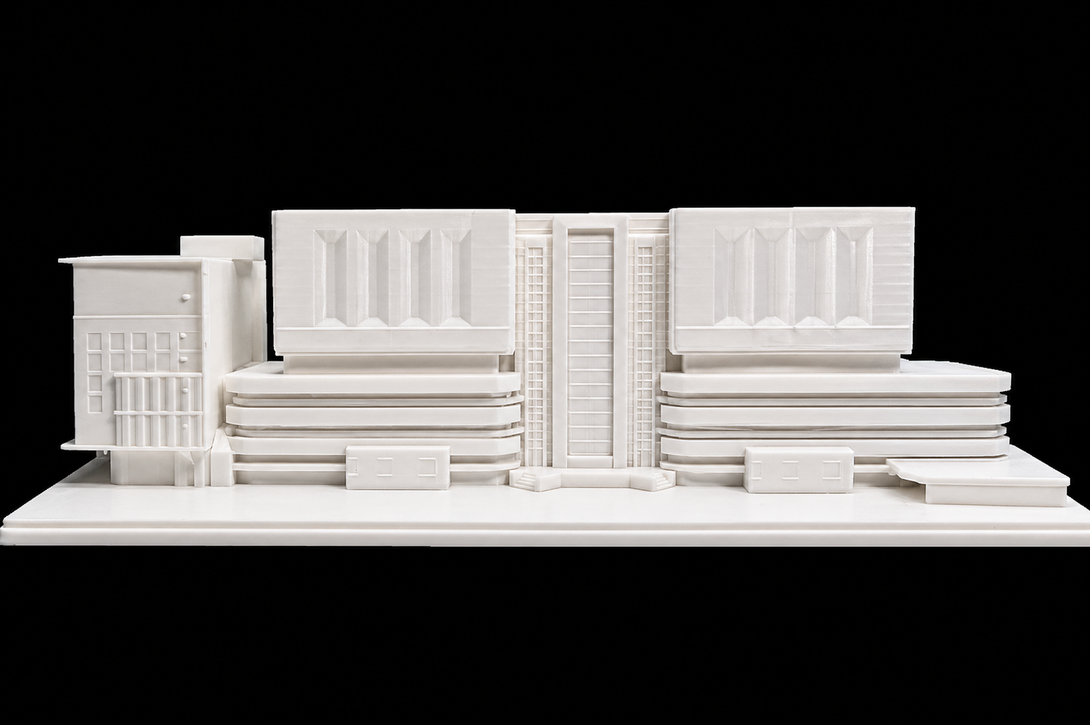 Vue frontale de la maquette de l’hôpital Lenval